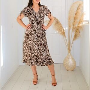 Tamsy Neutral Leopard Empire Waist V-Neck Midi Wrap Dress Size M Brand New
